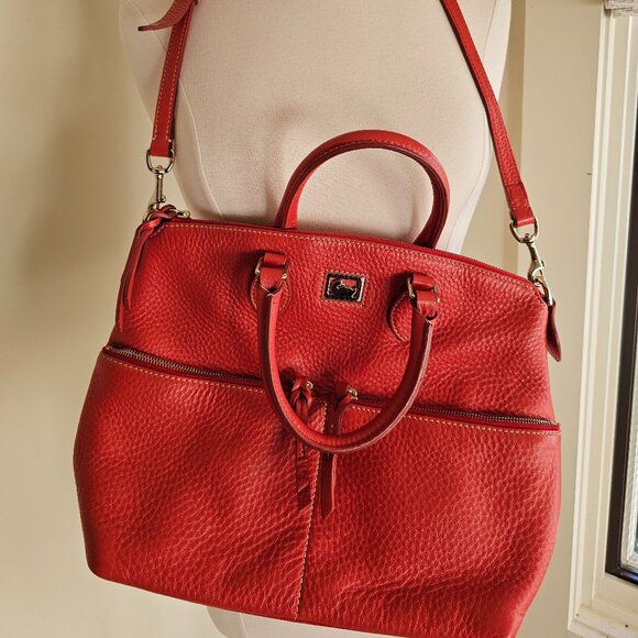 Dooney and Bourke Bag- EUC, Like New - Picture 1 of 5